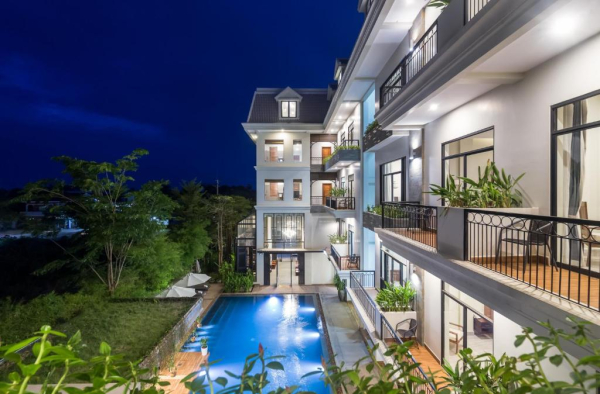 Bayon Modern Residence